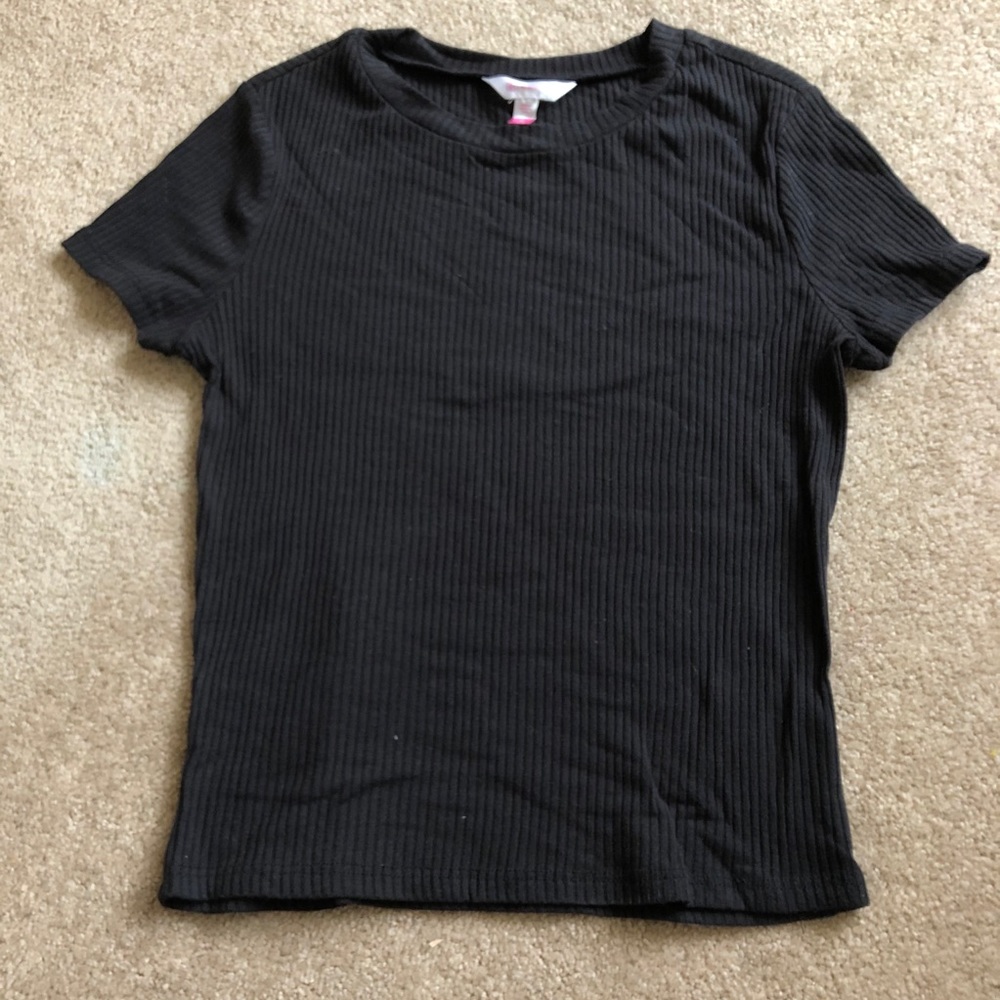 3/$12 no boundaries black knit crop top